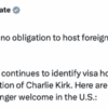 EE.UU. revoca visa a personas que celebraron asesinato de Kirk