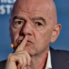 Sándor Csányi, vicepresidente de la FIFA, retira su apoyo a Infantino